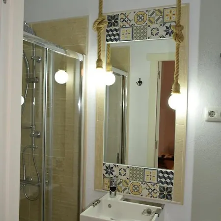 Tochos Apartment