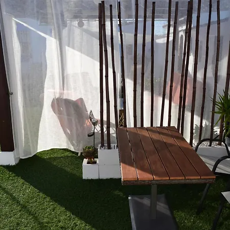 Tochos Apartment *