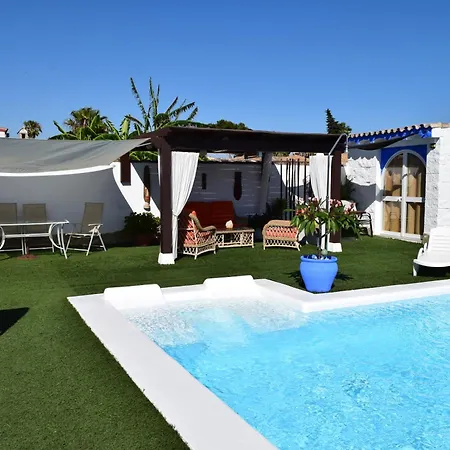 Apartment Tochos *