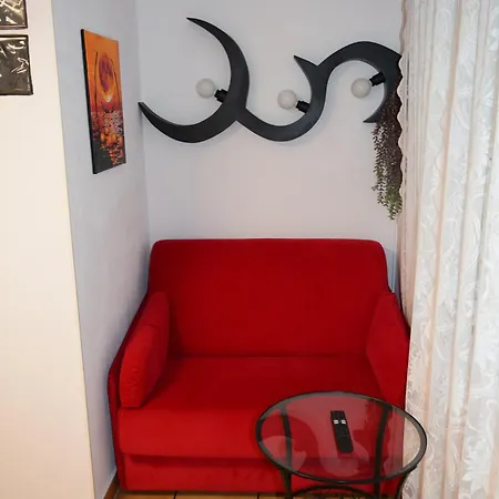 Tochos Apartment